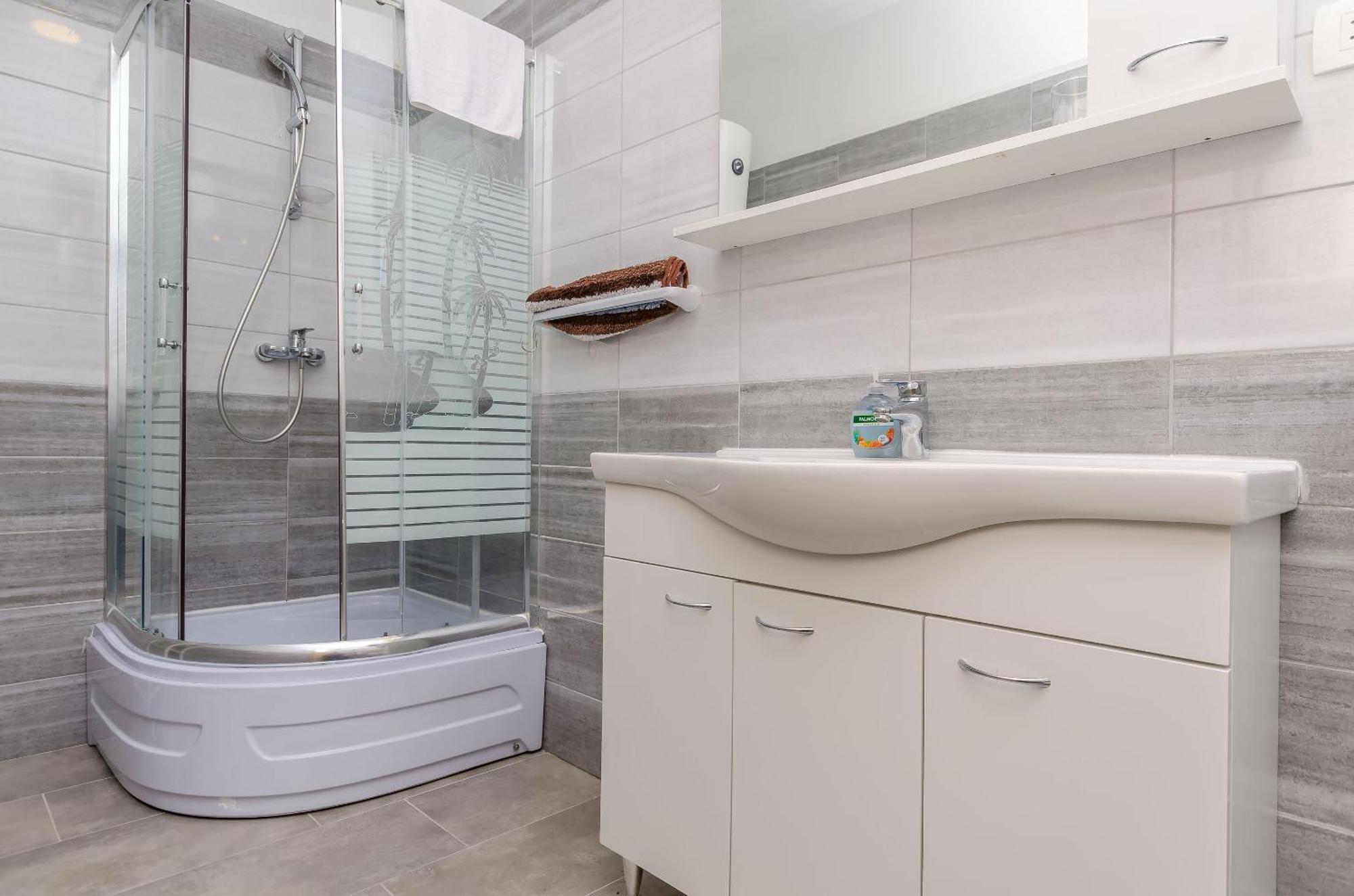 Apartments Tabak Трогір Екстер'єр фото