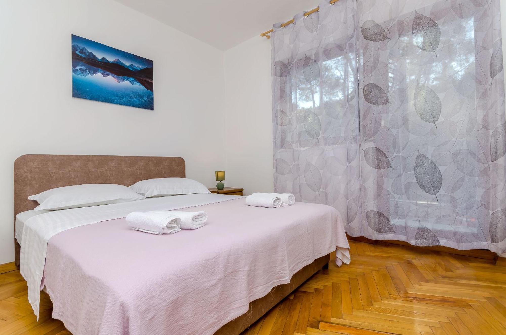 Apartments Tabak Трогір Екстер'єр фото